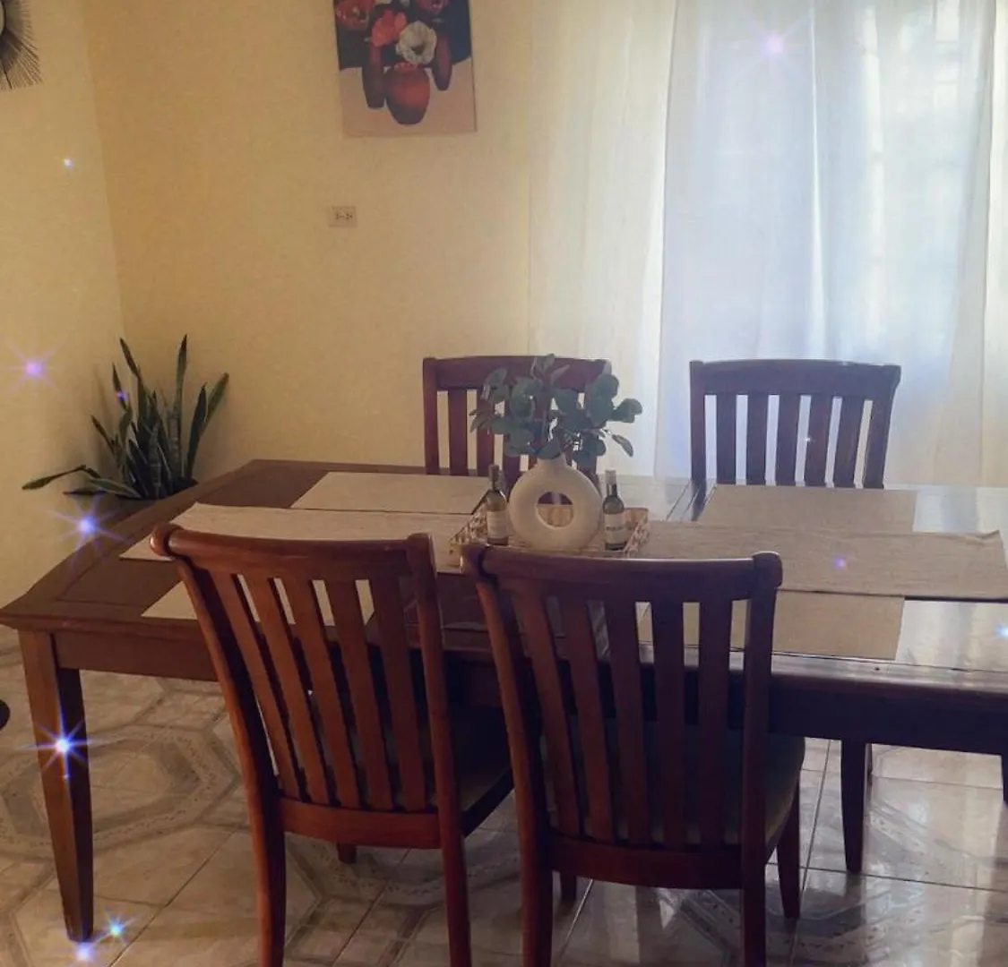 My Island Home Ocho Rios Apartamento